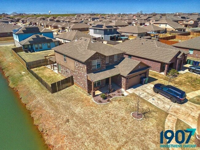 Building Photo - 2501 Caden Ct
