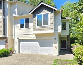 Building Photo - 3 Bed/ 2.5 Townhouse in Bothell Crystal Creek II Neighborhood