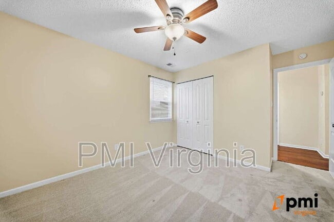 Building Photo - 5413 Brookfield Dr