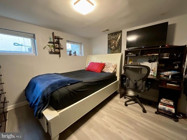 Building Photo - 6822 Donahue Ct