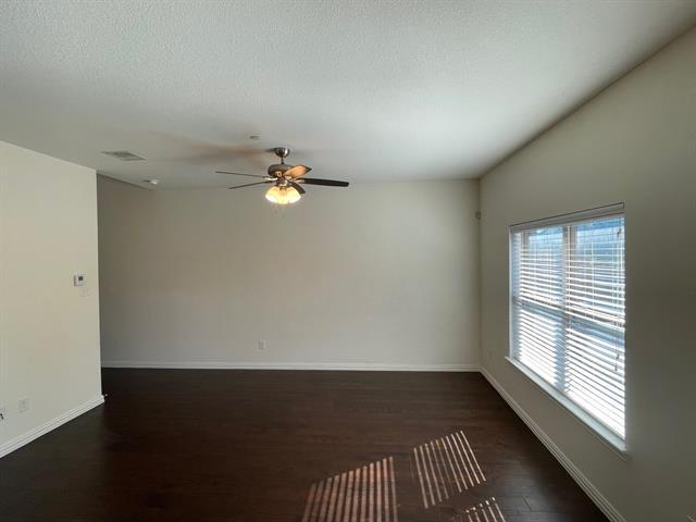 Building Photo - 4776 Bridgewater St