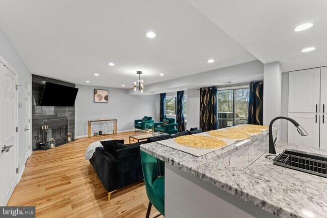 Building Photo - 8001 Greenspring Way