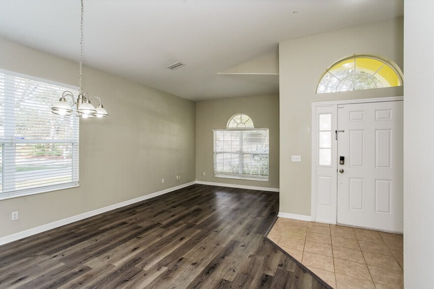 Building Photo - 3807 101st Ave E