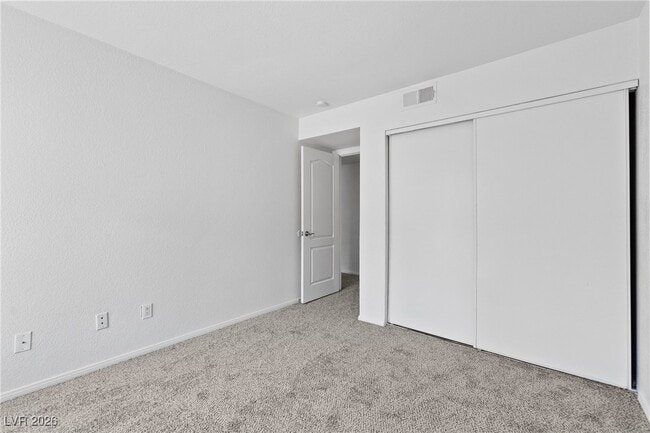 Building Photo - 9325 W Desert Inn Rd