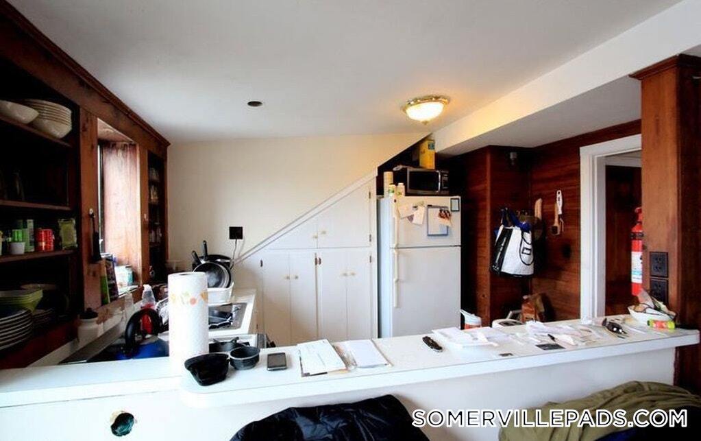 Building Photo - 58 Atherton St