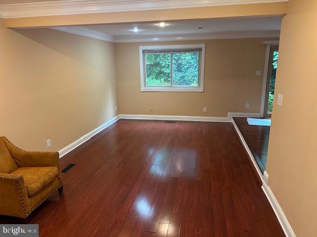 Building Photo - 3809 Hemlock Way