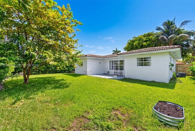 Building Photo - 7516 Mutiny Ave