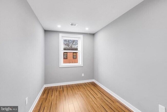 Building Photo - 2125 N 20th St