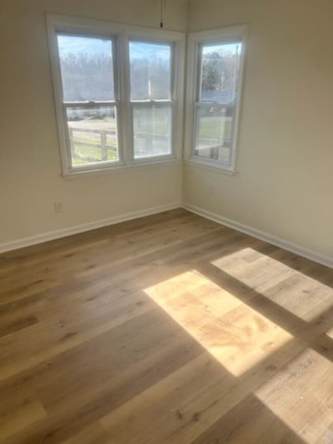 Building Photo - COMING SOON! Renovated 3 BR, 2 Bath House!...