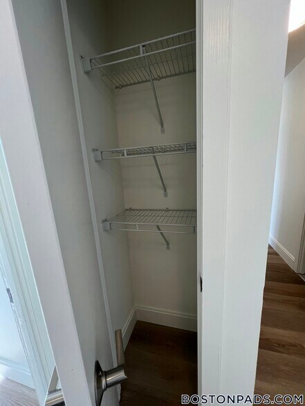 Building Photo - 1079 Commonwealth Ave