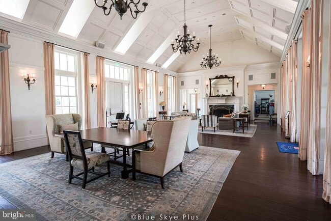 Building Photo - 18157 Red Mulberry Rd