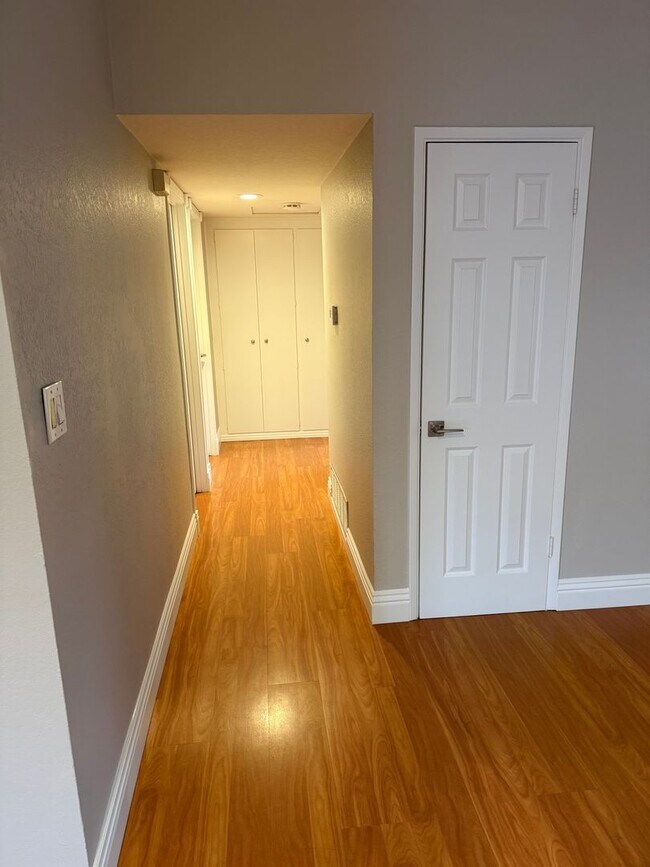 Building Photo - Beautiful Clairemont Cul-de-sac Home