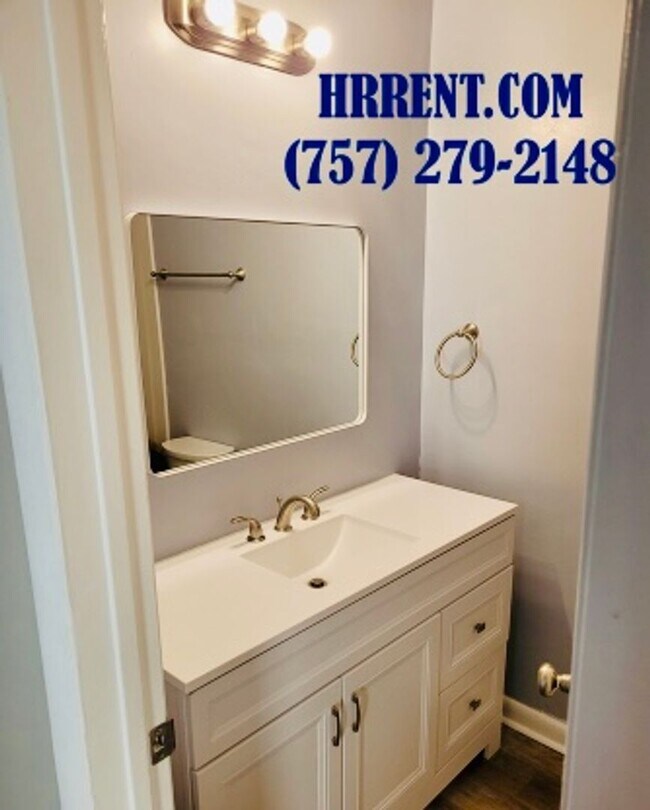 Building Photo - NEWLY Renovated 3 Bedroom 2.5 Bathroom Townhome located in the Mears Corner area of Virginia Beach!