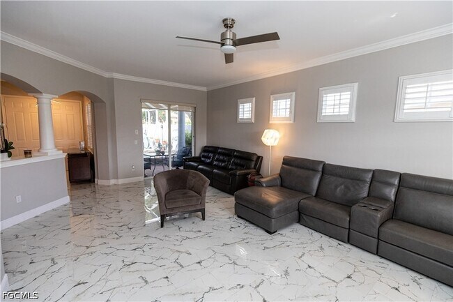 Building Photo - 14081 Bently Cir