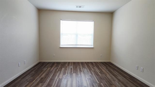 Building Photo - 333 Cedar Crk Dr