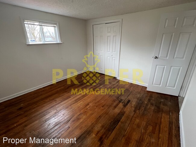 Building Photo - 2 br, 1 bath House - 3642 Detroit Ave