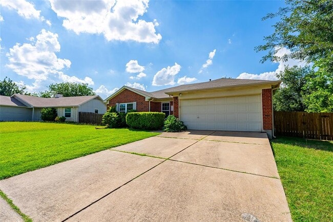 Building Photo - 1702 Verbena Way