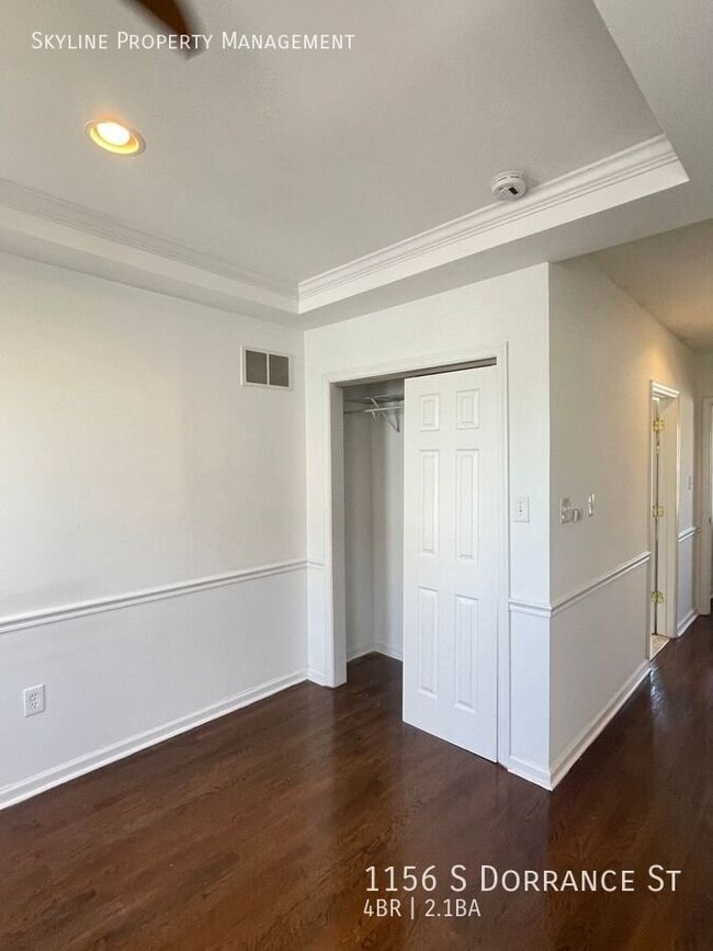 Building Photo - 1156 Dorrance St