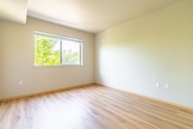 Interior Photo - Verse Seattle