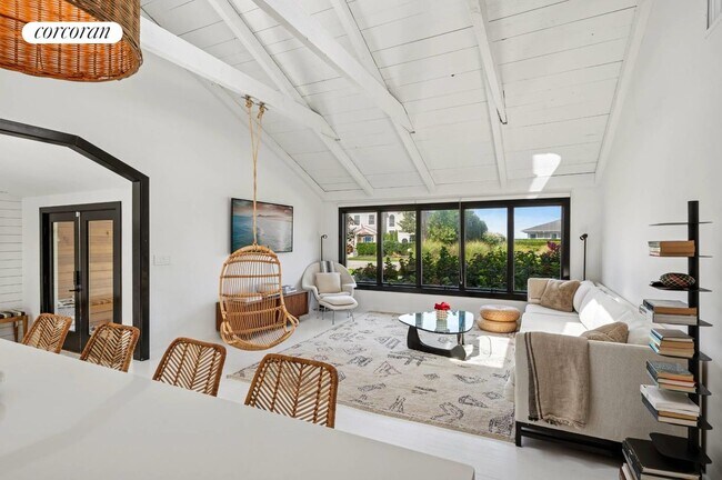 Building Photo - 28 Cliff Dr