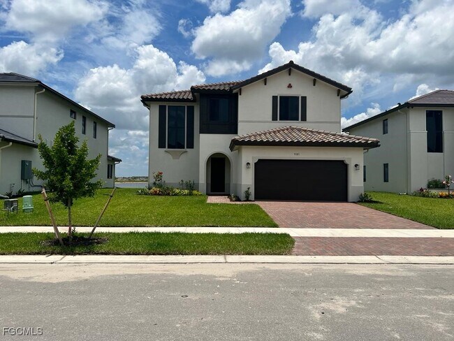 Primary Photo - 5101 Isidora Ln