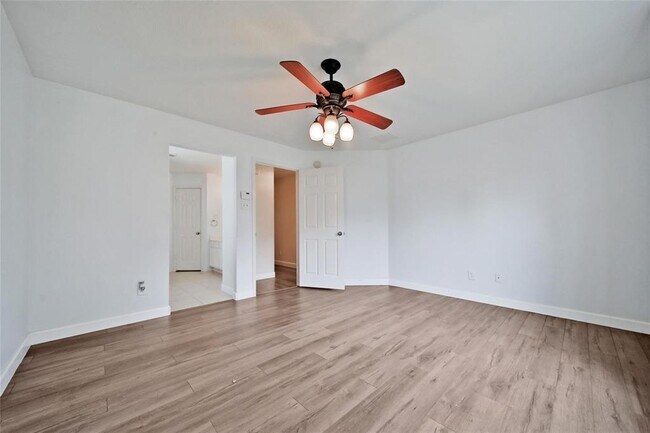 Building Photo - 19247 N Piper Grove Dr