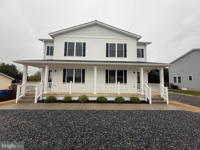 Building Photo - 102 Gerber Dr