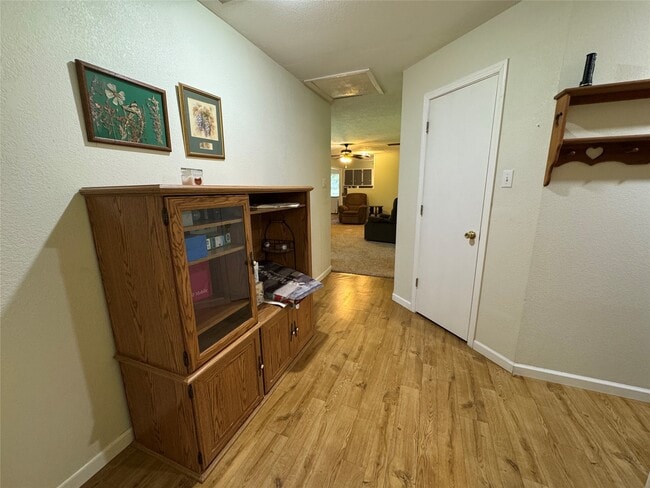 Building Photo - 2300 Bowler Rd