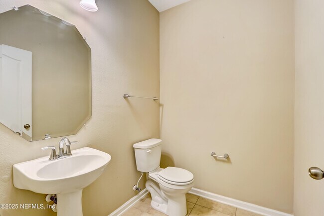 Building Photo - 16271 Dowing Creek Dr