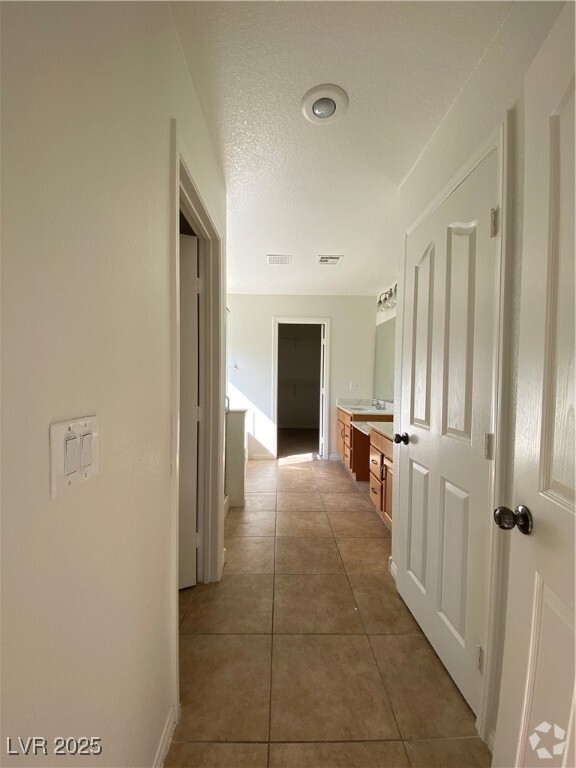 Building Photo - 771 Calstock Ct