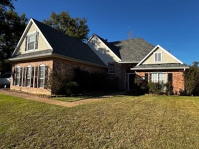 Building Photo - Rental Property