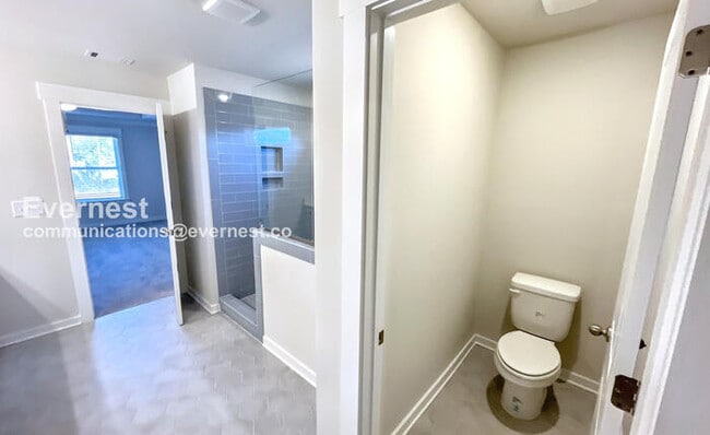 Building Photo - 1435 Firelight Wy