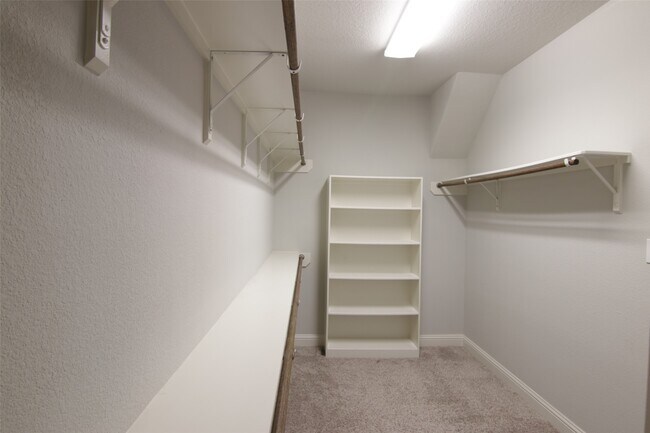 Building Photo - 18659 Fairmont Springs Ct