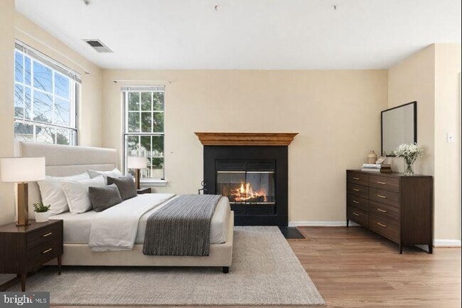 Building Photo - 2 Highstream Ct