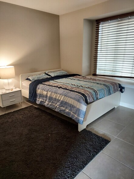 Building Photo - 7200 Pirates Cove Rd