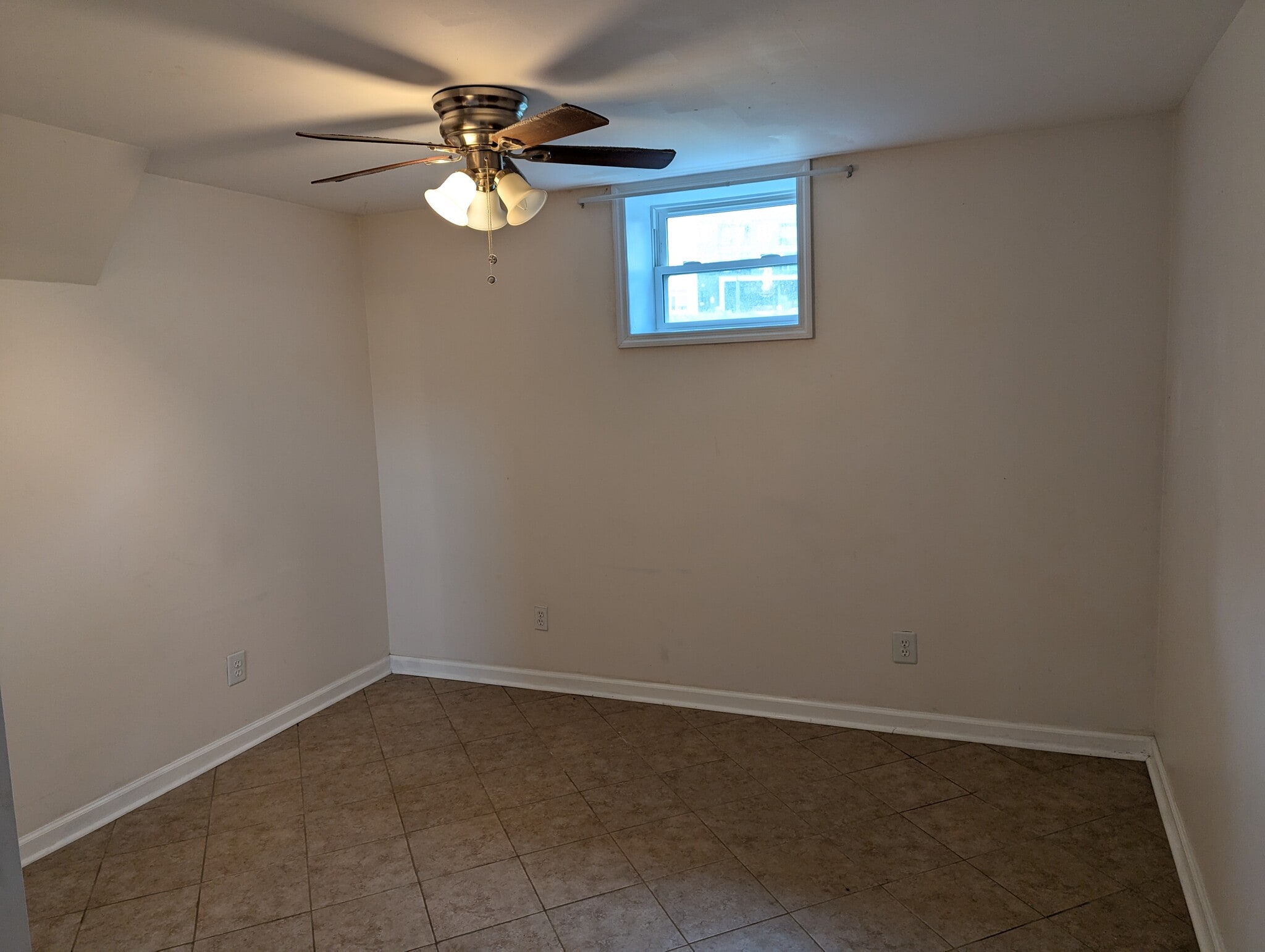 Building Photo - 997A Dozier Pl