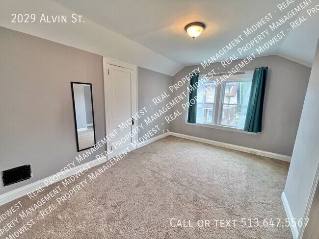 Building Photo - 2029 Alvin St