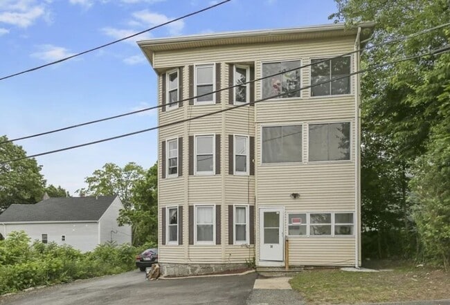 Building Photo - 30 Hemans St