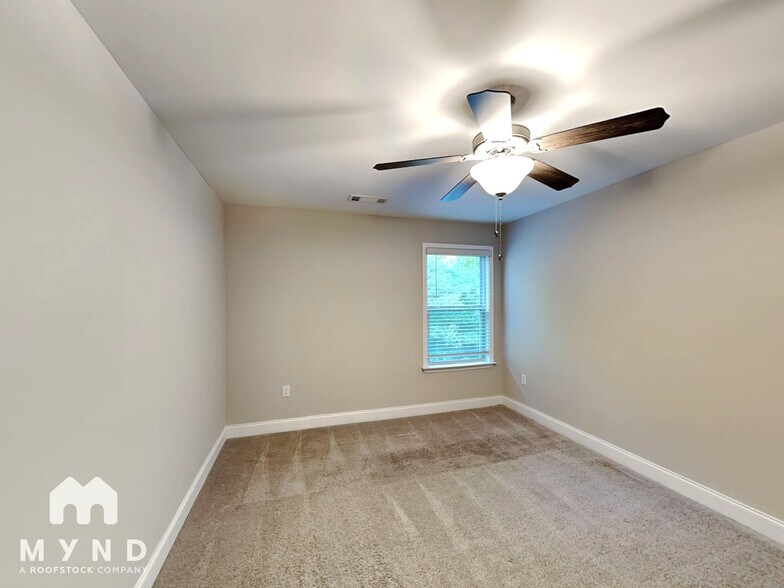 Building Photo - 7734 Fawn Cir