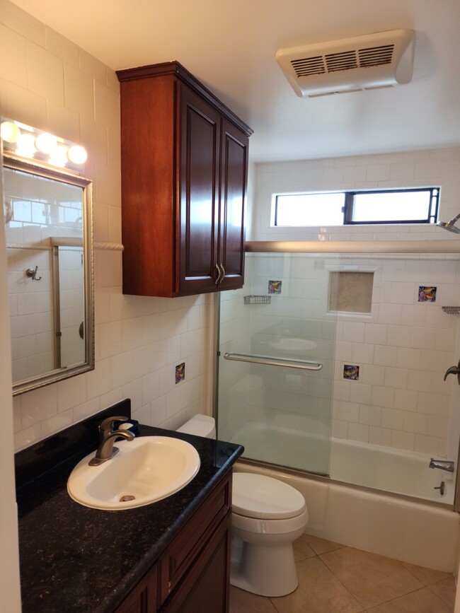 Updated Full Bathroom - 2132 Monterey Blvd