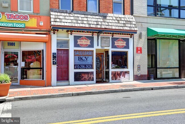 Building Photo - 1103 Light St