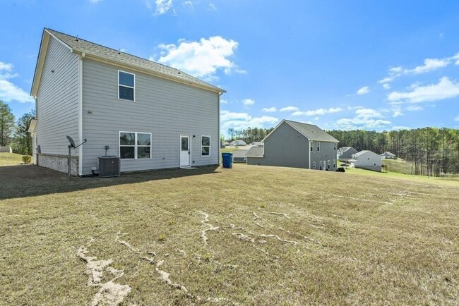 Building Photo - 489 Samara Ct