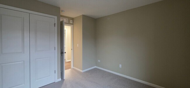 Building Photo - 394 Timber Pointe Dr