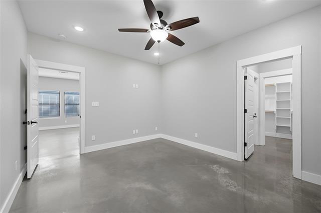 Building Photo - 610 E Shepherd St