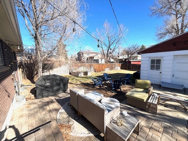 Building Photo - 6174 Otis St