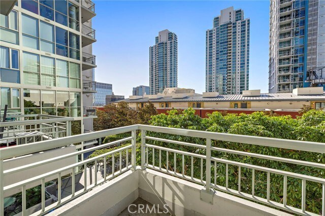 Building Photo - 1240 India St