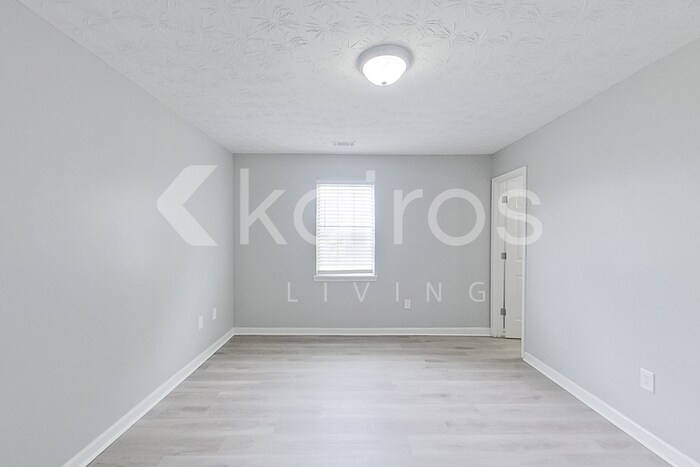 Building Photo - 110 Fawn Dr