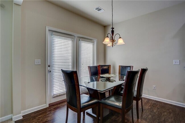 Building Photo - 1438 Brookmere Way
