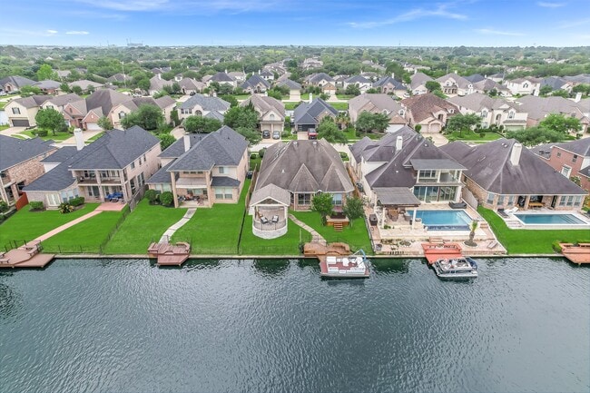 Building Photo - 18022 Dunoon Bay Point Ct