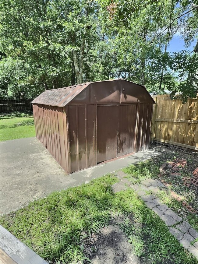 Building Photo - Charming 3-Bedroom, 2-Bathroom Home in Oce...